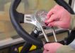 Install Yamaha golf cat steering wheel